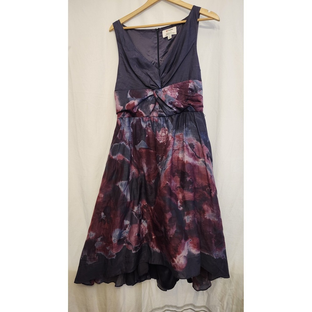 Sleeveless Twist-Front Floral A-Line Dress in Plum